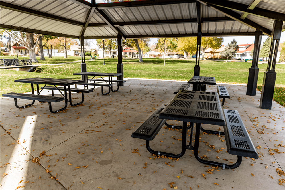 Quality Park Furnishings from Picnic Furniture